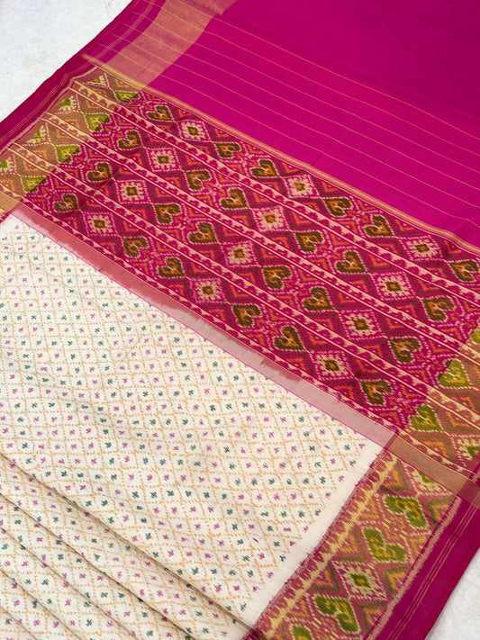 Ivory Magenta Ikkat Silk Grace