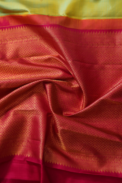 Green Plain Pink Border