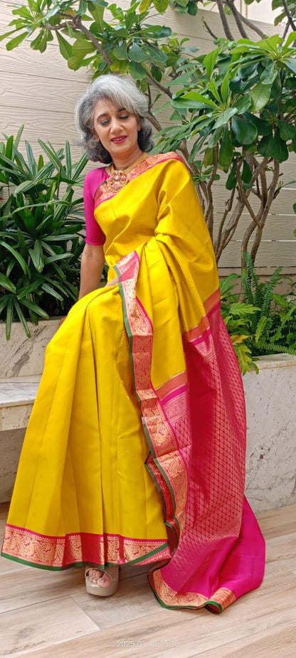 Lemon Yellow Pink Small Border