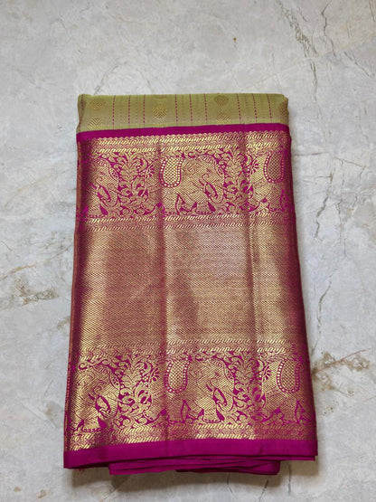 Beige Stripe Rani Pink Border