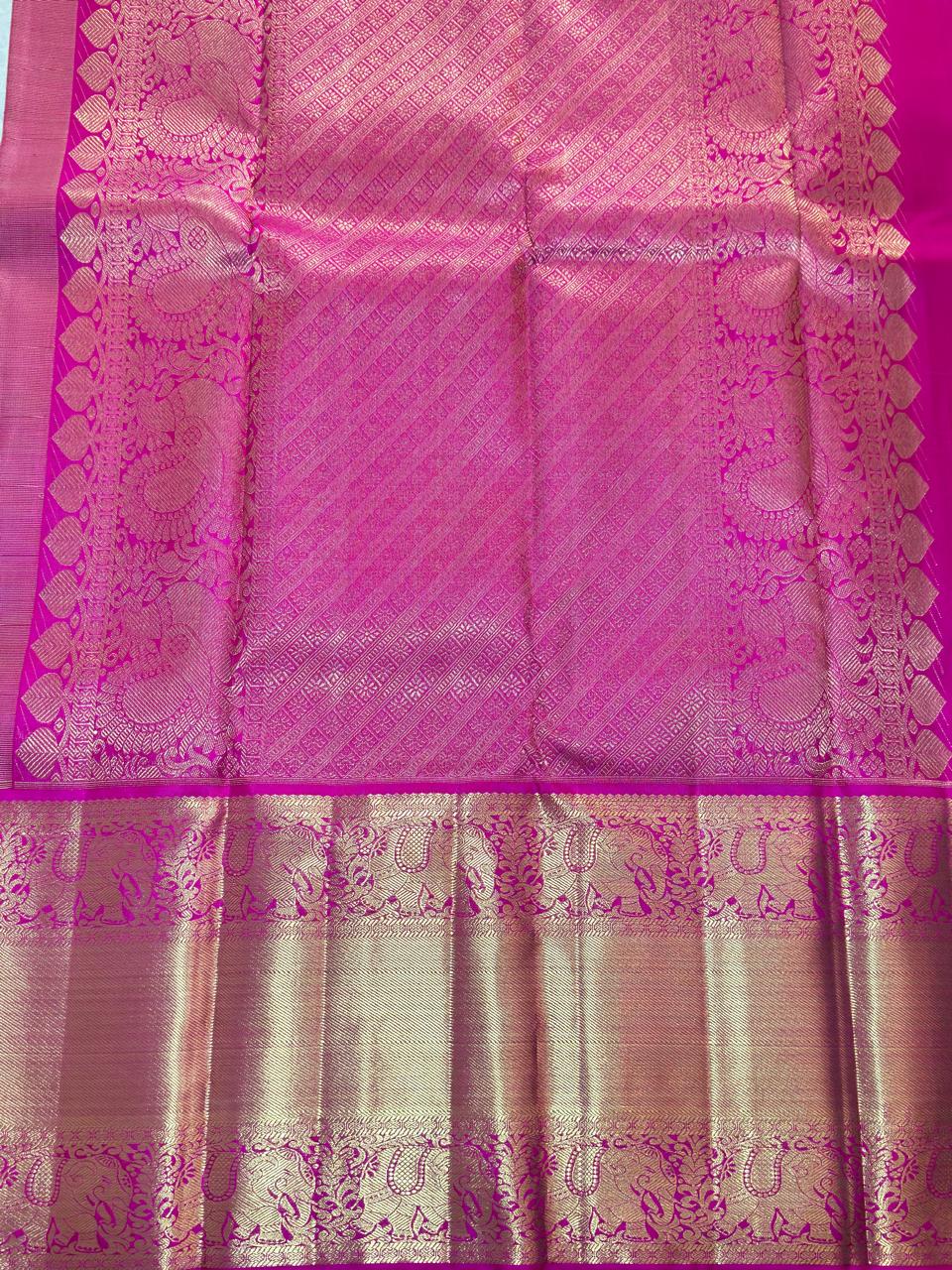 Beige Stripe Rani Pink Border