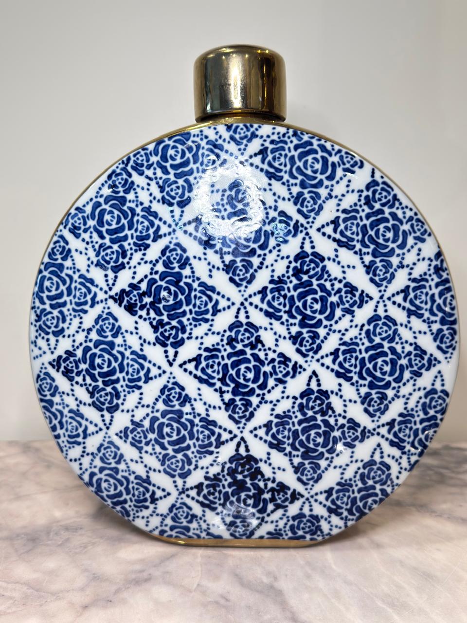 Round Blue Pattern Bottle with Cap