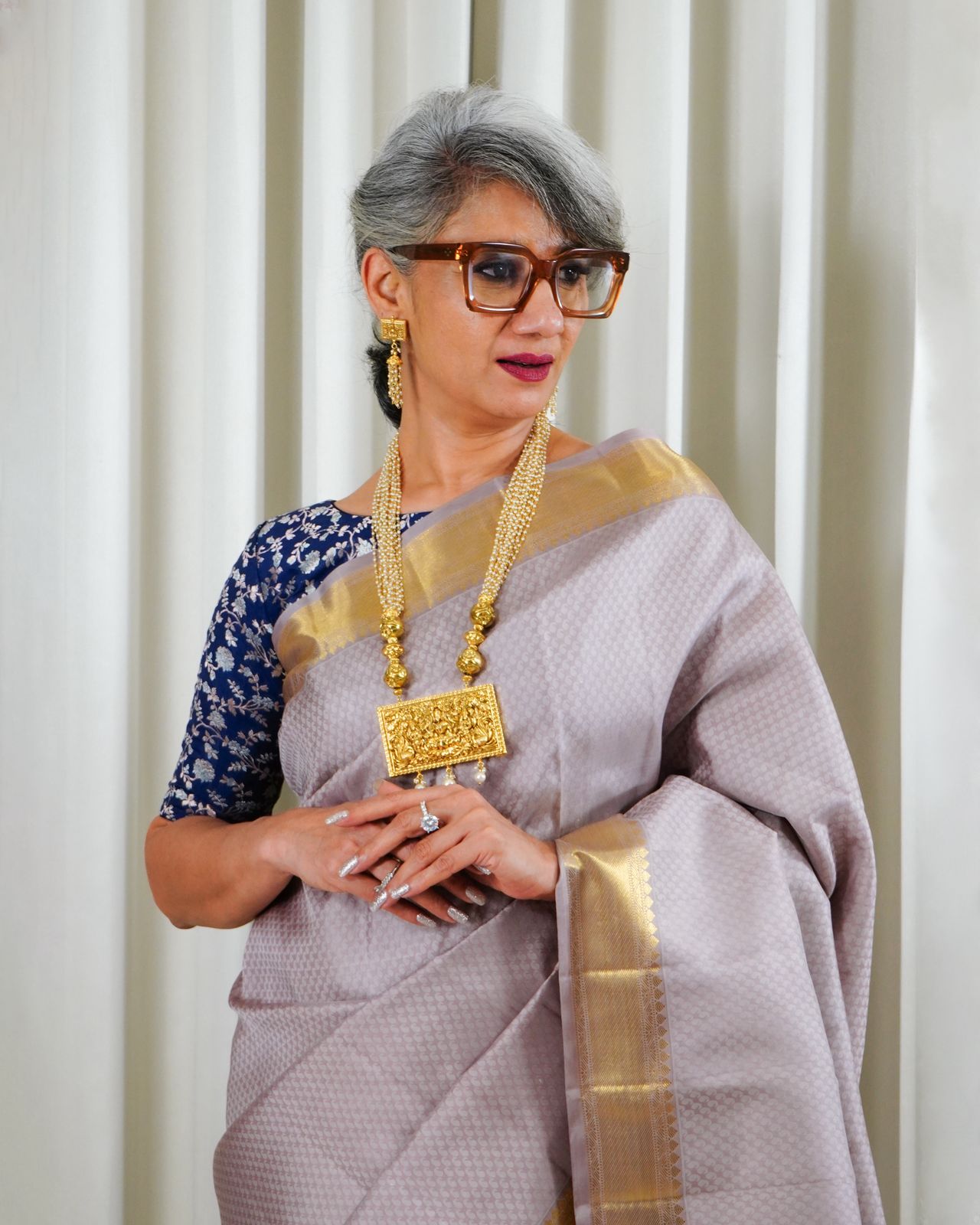 Regal Lavender Gray Zari