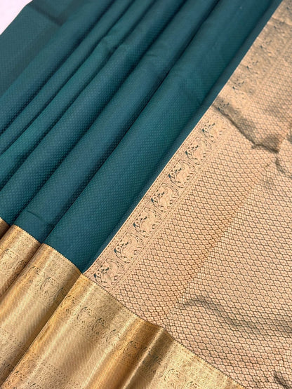 Peacock Motif Dark Green Splendor