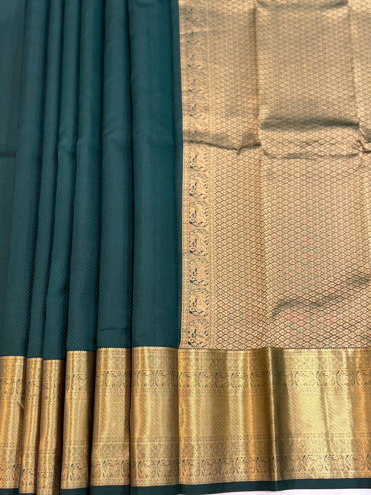 Peacock Motif Dark Green Splendor