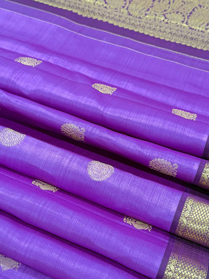 Lavender and Dull Gold Zari Handwoven Kanjivaram Saree