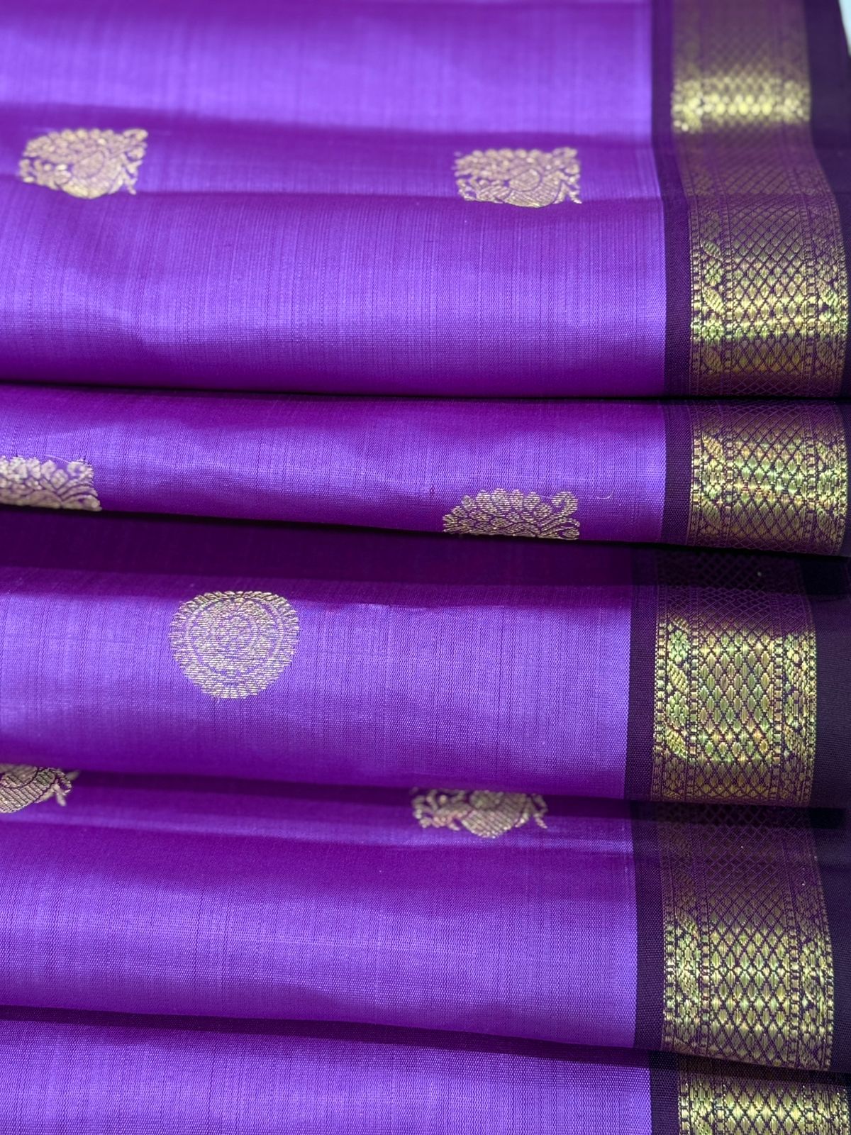 Lavender and Dull Gold Zari Handwoven Kanjivaram Saree