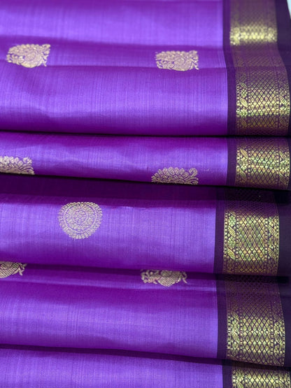 Lavender and Dull Gold Zari Handwoven Kanjivaram Saree