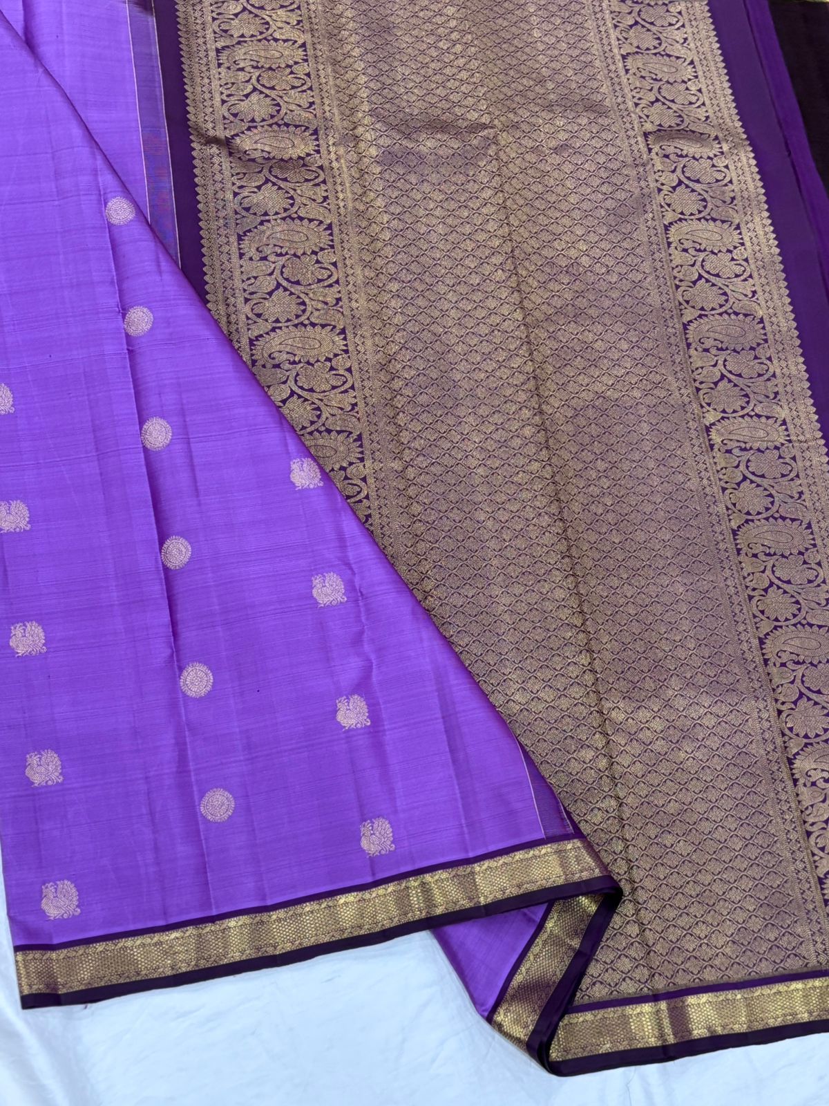 Lavender and Dull Gold Zari Handwoven Kanjivaram Saree