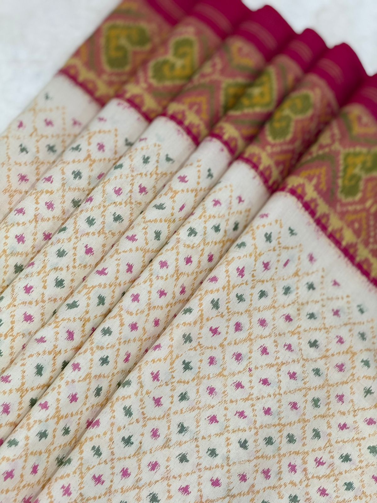 Ivory Magenta Ikkat Silk Grace