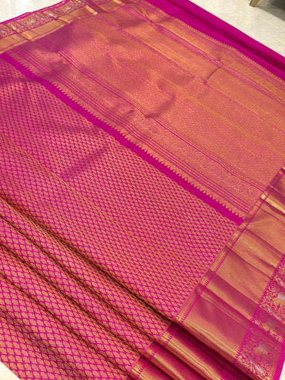 Magenta Kanjivaram Zari Elegance