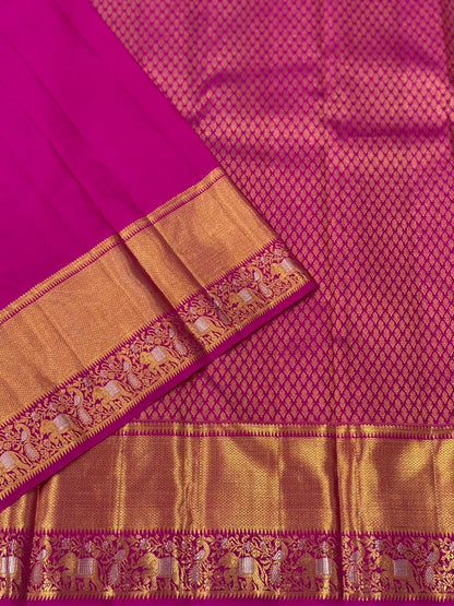Magenta Kanjivaram Zari Elegance