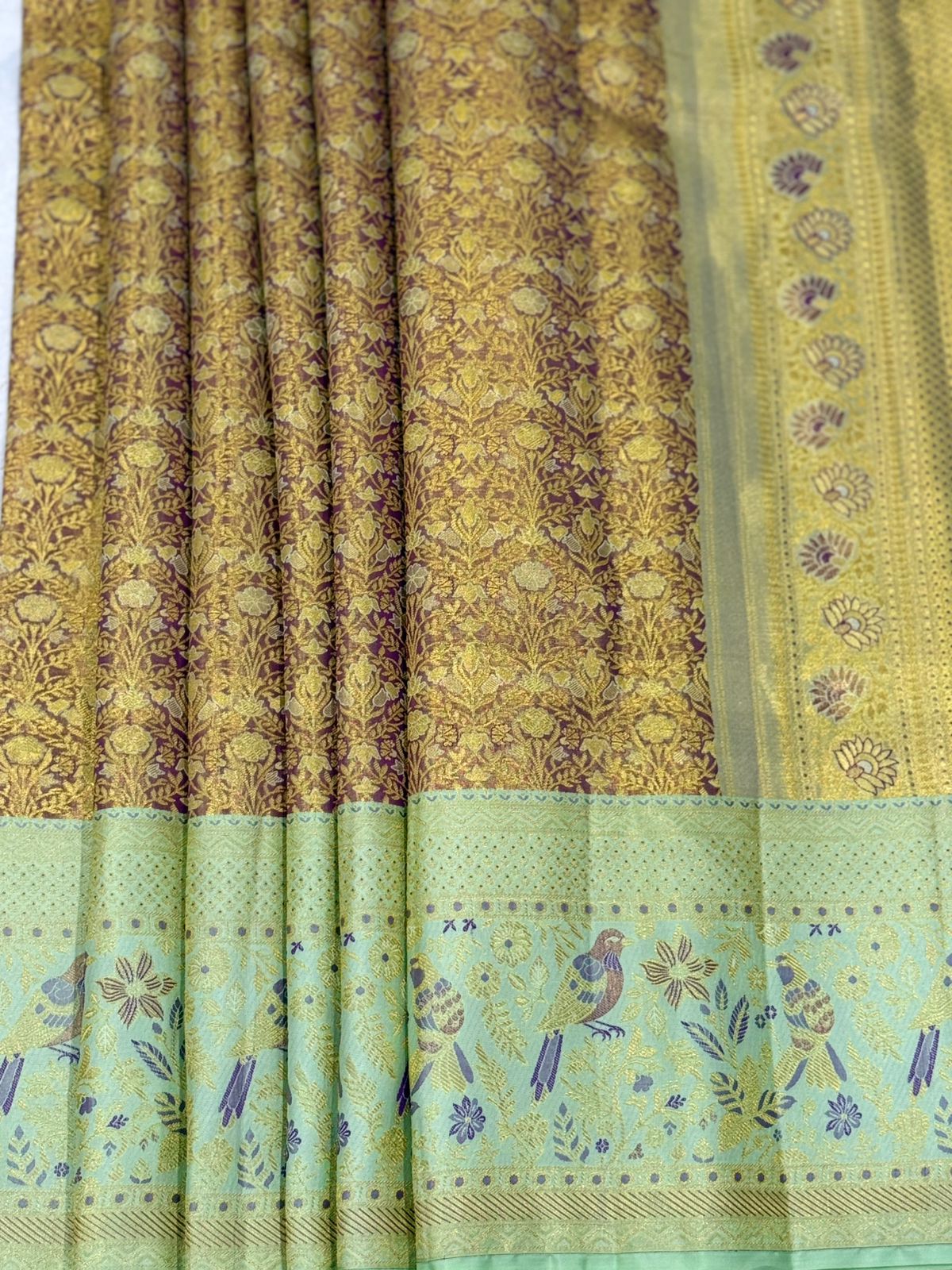 Golden Pista Violet Kanjivaram