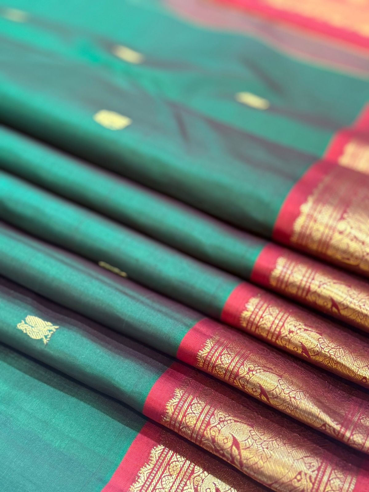 Deep Green Crimson Kanjivaram