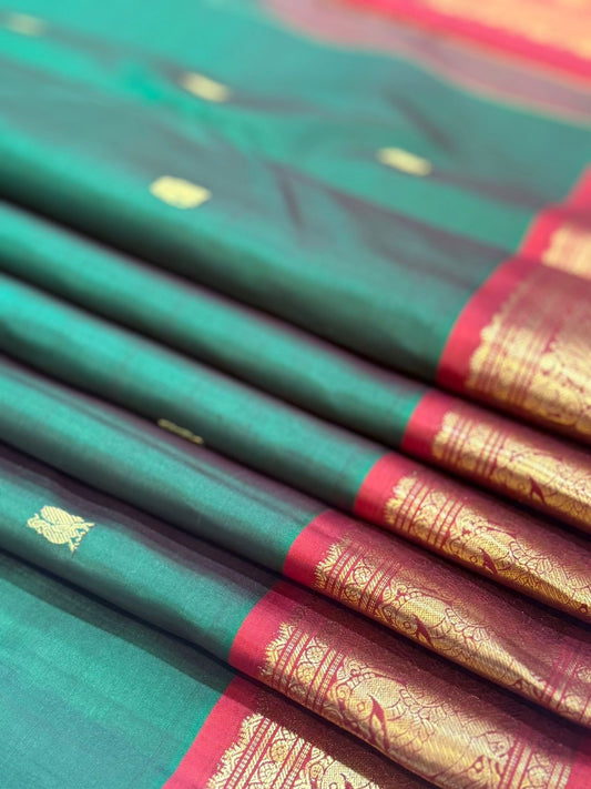 Deep Green Crimson Kanjivaram