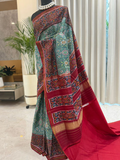 Maroon Green Handwoven Patola Elegance