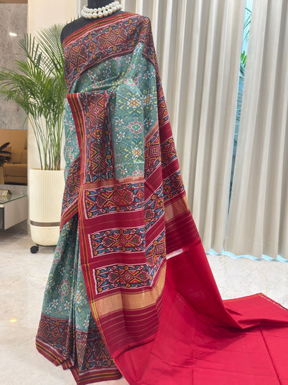 Maroon Green Handwoven Patola Elegance