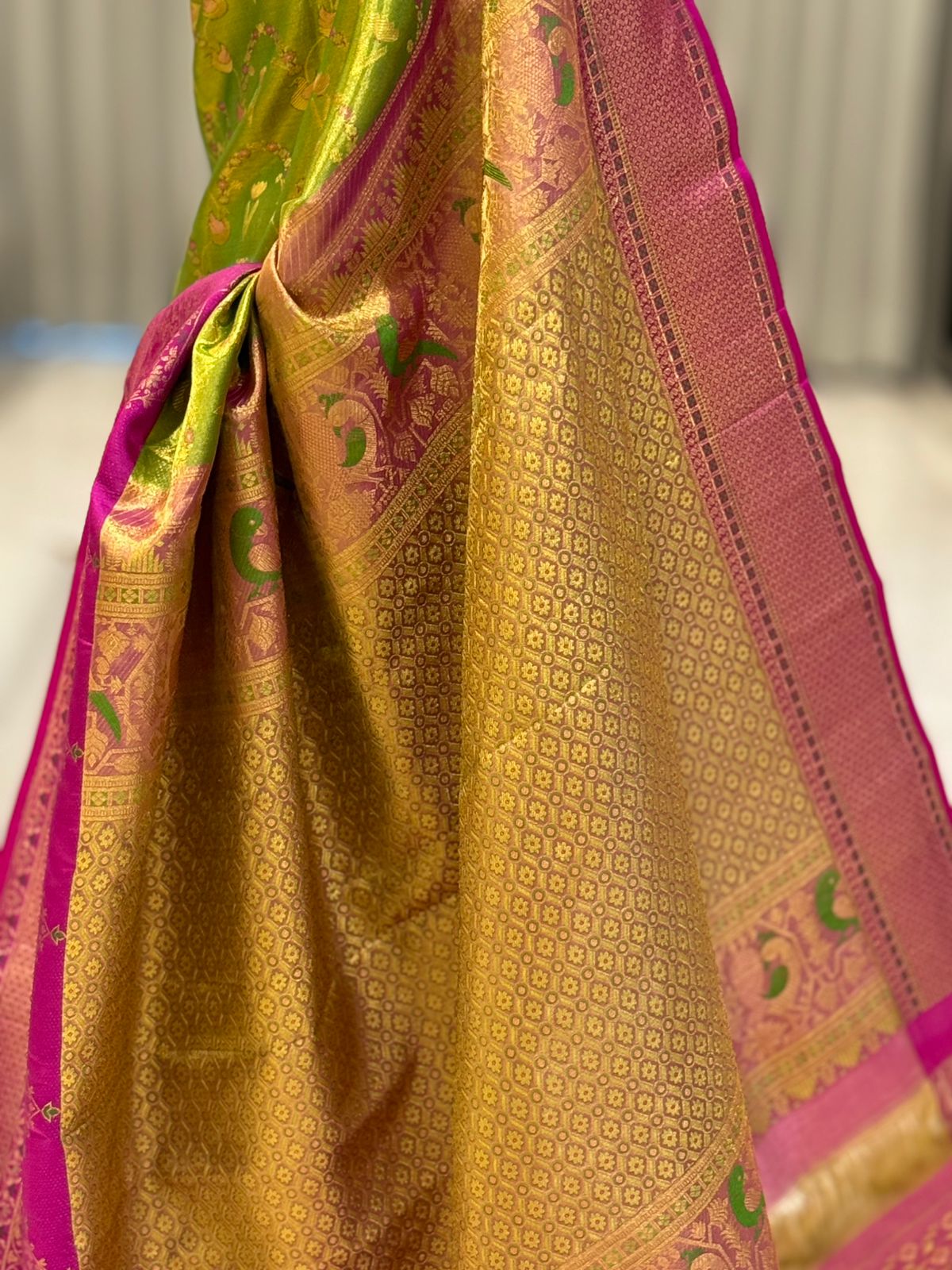 Parrot Green Magenta Zari