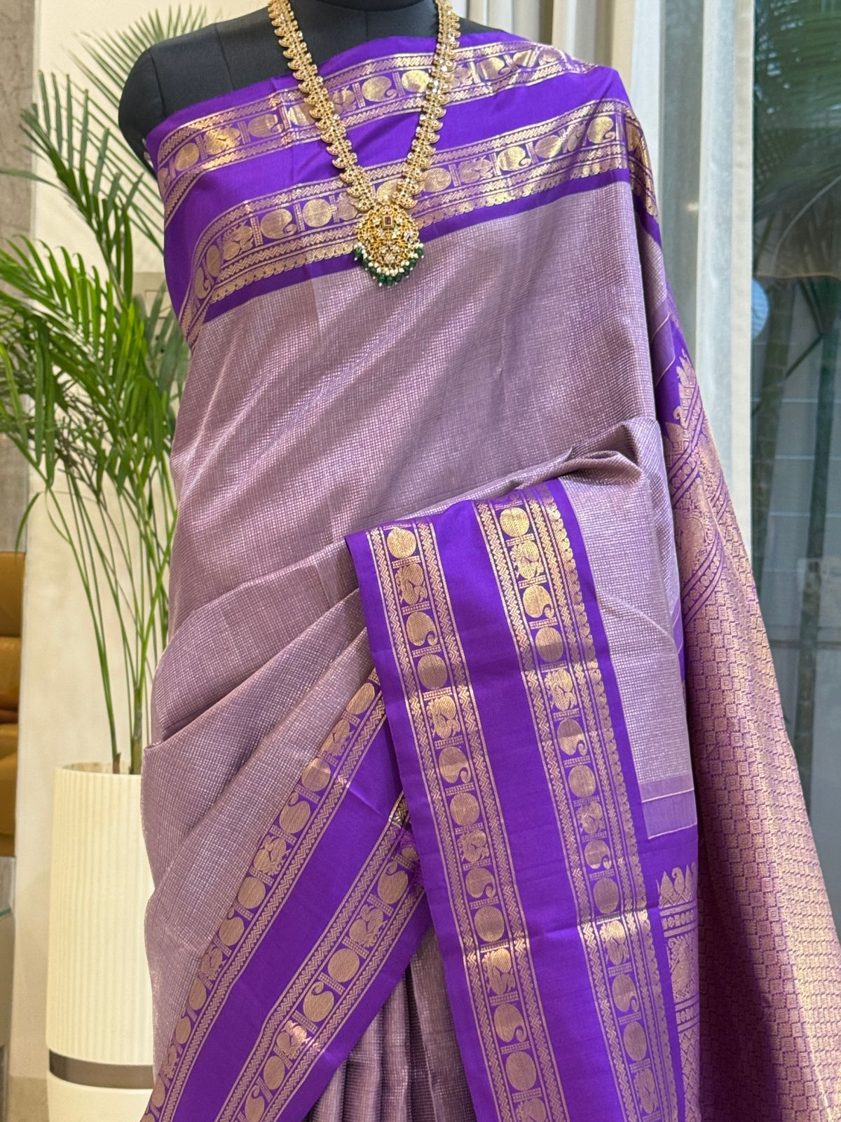 Paisley Zari Lavender Silk Elegance