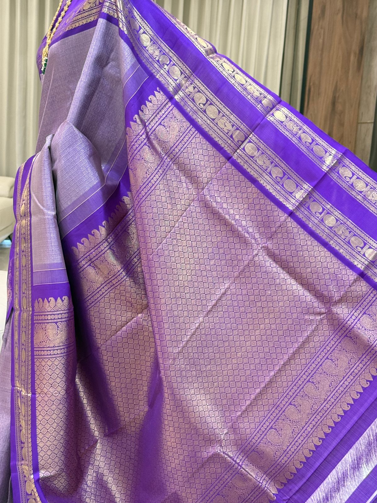 Paisley Zari Lavender Silk Elegance