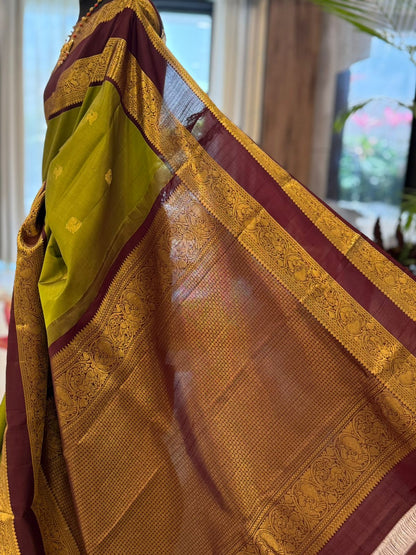 Olive Butta Kanjivaram
