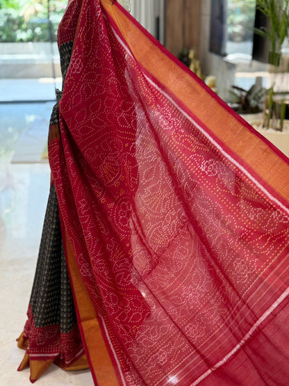 Black Red Patola Elegance