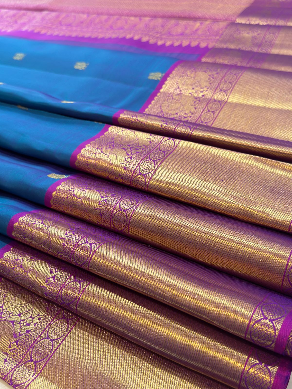 Royal Blue Magenta Kanjivaram Saree