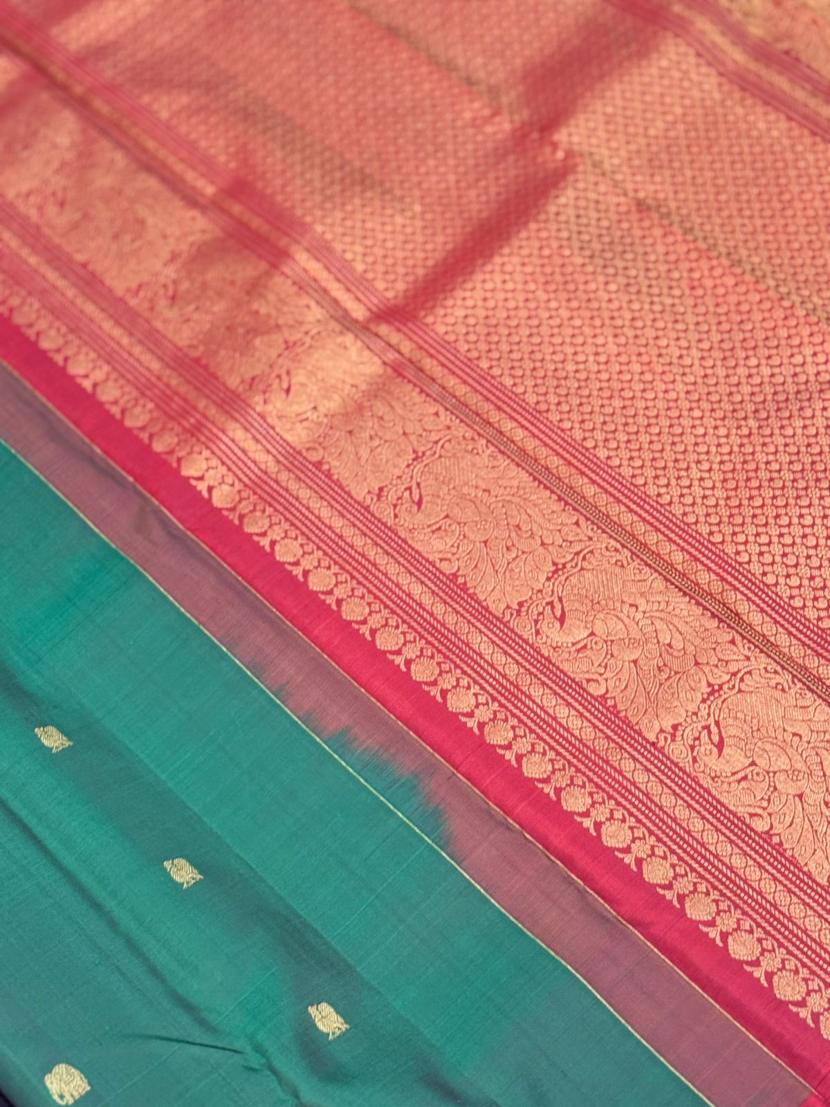 Deep Green Crimson Kanjivaram