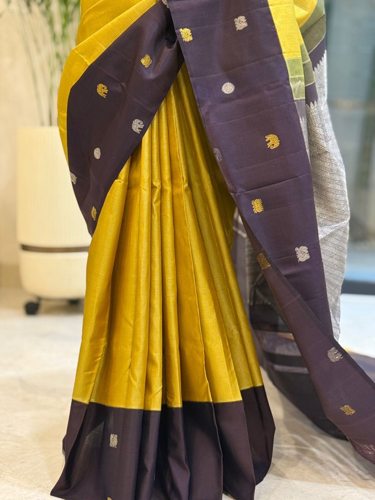 Greenish Yellow Vairaoosi Brown Border