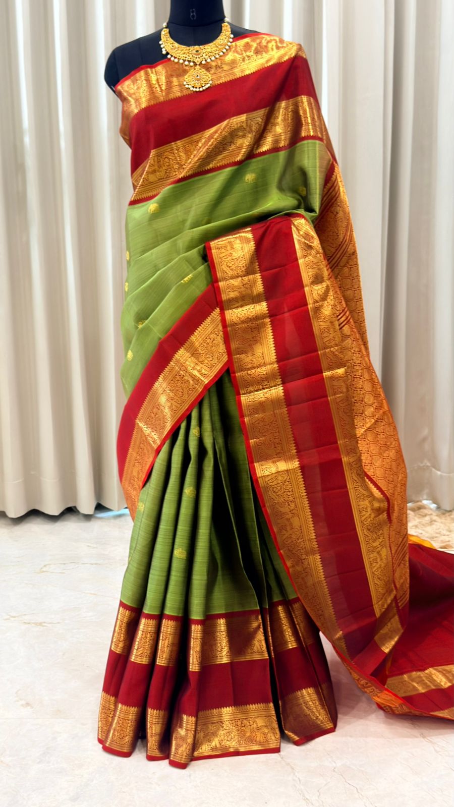 Olive Royale Handwoven Kanjivaram