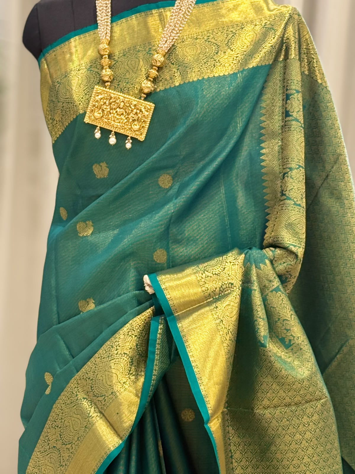 Teal Gold Vairaoosi Saree