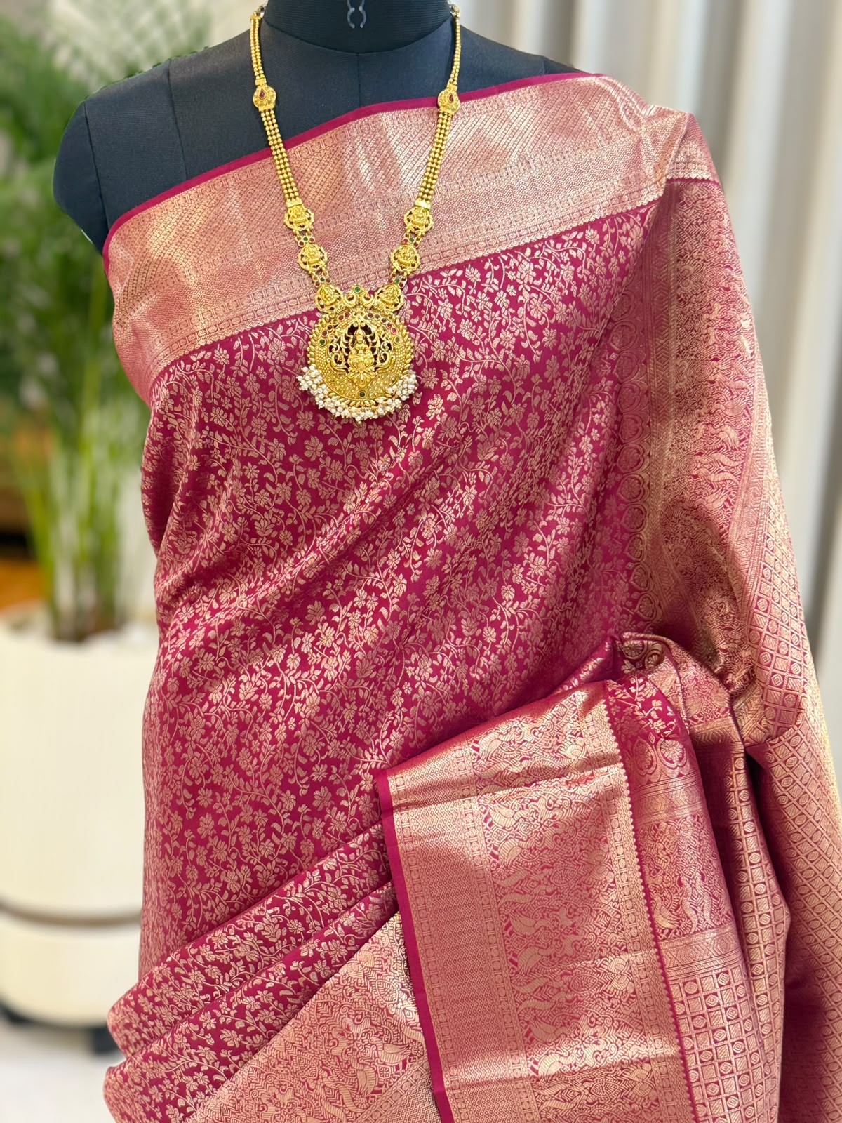Wine Rose Gold Zari Kanjivaram Saree