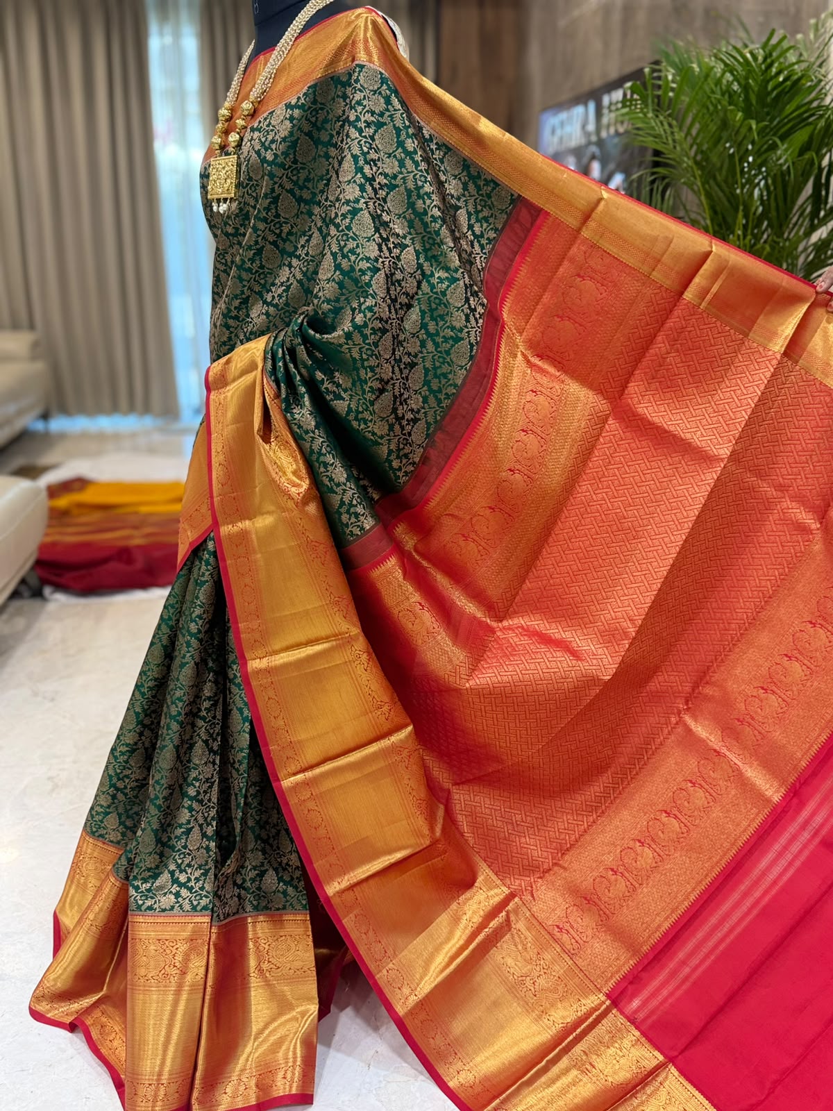 Emerald Green Crimson Kanjivaram Saree