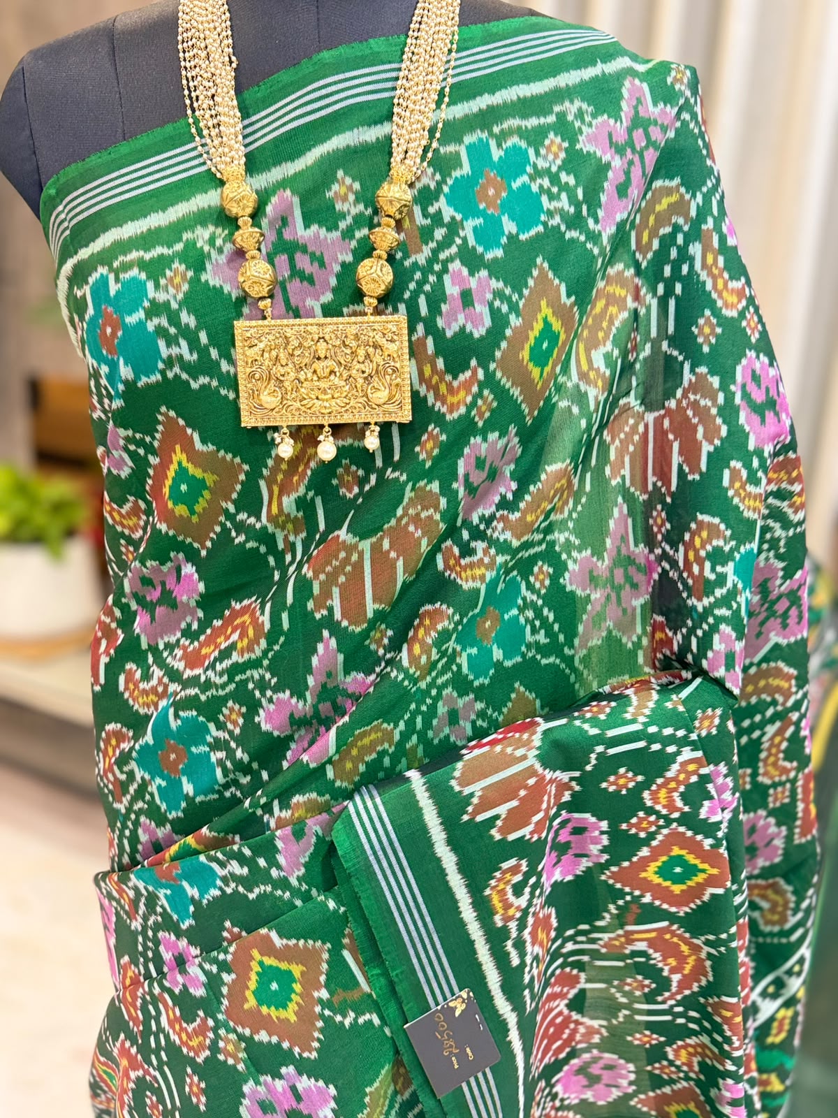 Emerald Green Jewel-Toned Patola