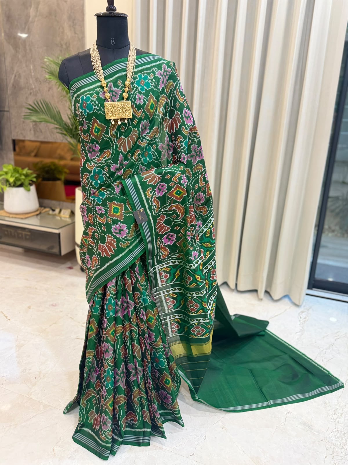 Emerald Green Jewel-Toned Patola